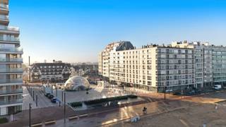 Ruime garagebox onder het Albertplein in hartje Zoute. Makkelijk bereikbaar en zeer centraal gelegen. Een echte aanrader!