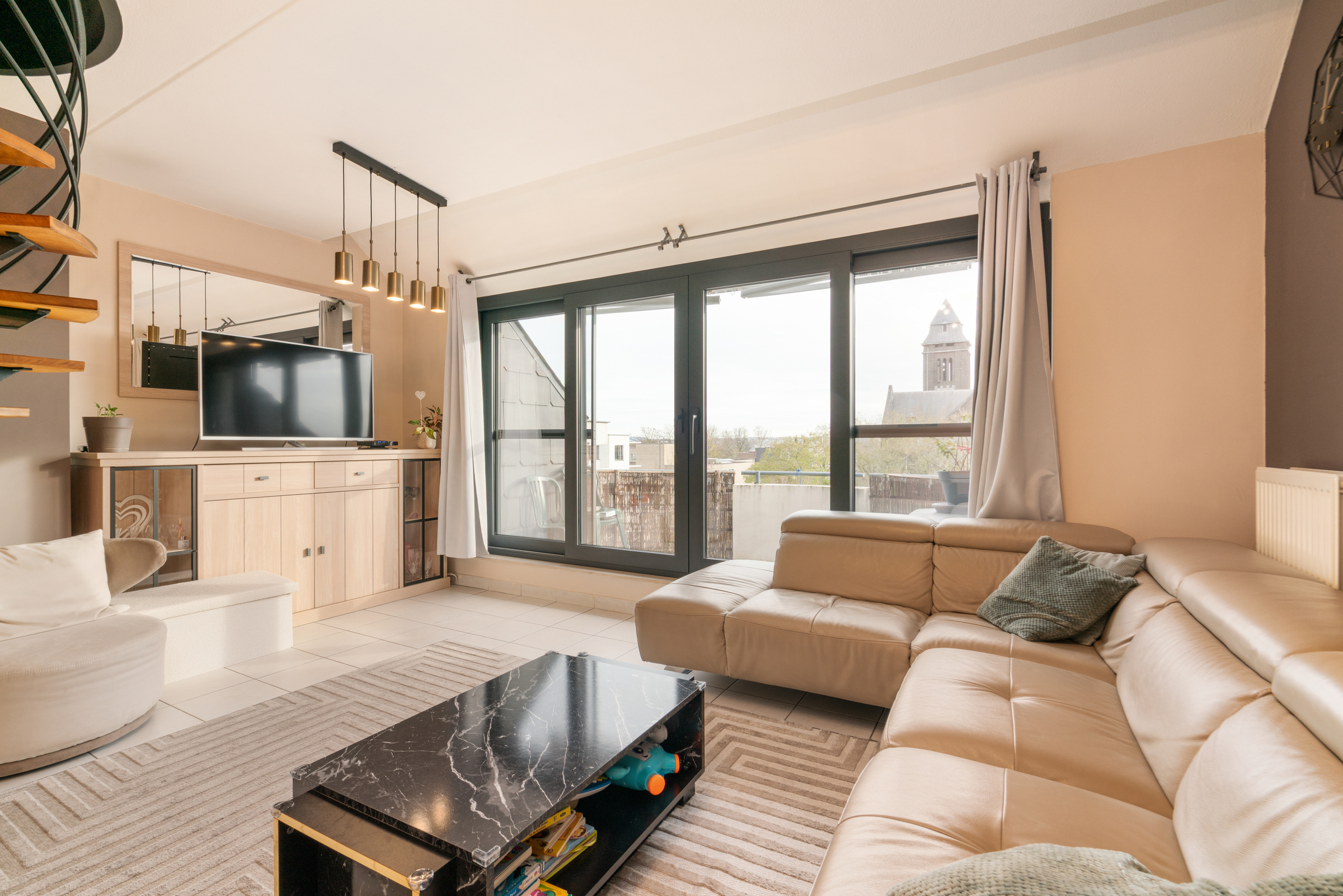 Appartement à vendre à Ville de Bruxelles avec 3 chambres - photo 2