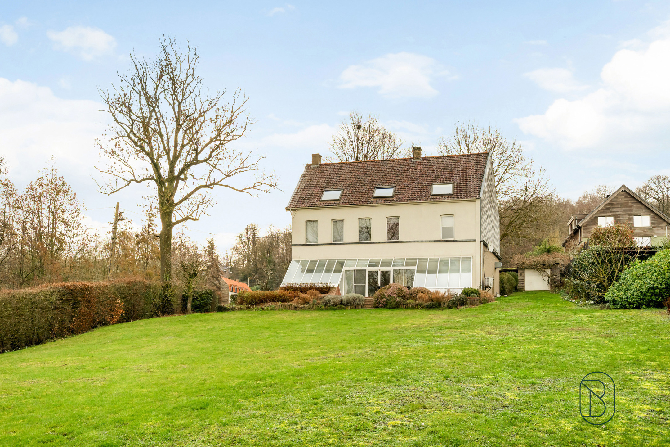 Woning met verzicht & tuin op flank van de Kluisberg - foto 1