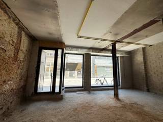 Voor meer info of een bezichtiging bel 0490/11 22 35 of mail bert@dockx.com (beschikbaar tijdens kantooruren)