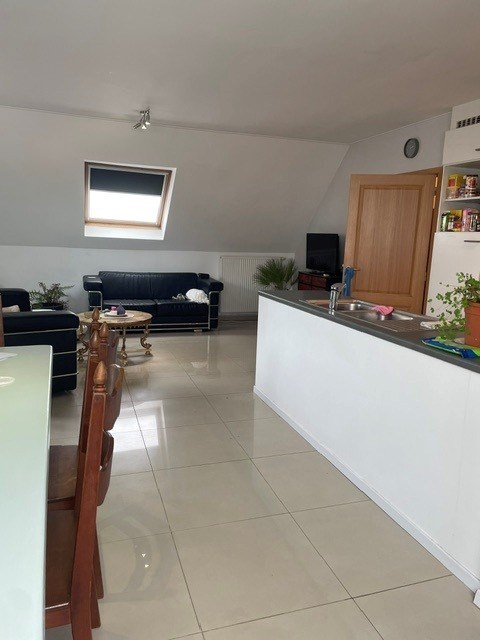 Apartment for rent in Sint-Niklaas with 2 bedrooms - photo 4