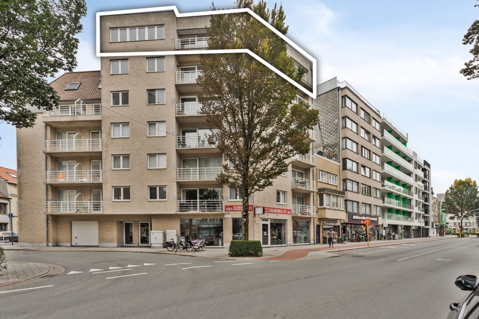 Apartment for sale in Ostend with 4 bedrooms - photo 1