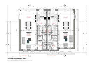Lot 4 (links) Schelstraat 3520 Zonhoven.<br /><br />Moderne, energiezuinige woningen met 147 m² woonoppervlakte + 30m² zolder op een perceel van 5a (lot 4) of 5,04a (lot 5). <br />Bent u op zoek naar een stijlvolle en ruime nieuwbouwwoning(en) in een groene en rustige omgeving? Dan zijn deze prachtige halfopen bebouwing(en) in de Schelstraat (lot 4/lot 5) precies wat u zoekt. <br /><br />Op het gelijkvloers een inkomhal met gastentoilet, een ruime en lichtrijke leefruimte met zithoek en eetplaats, en een volledig open keuken – ideaal voor wie houdt van open wonen. Aansluitend bevindt zich een handige berging met plaats voor wasmachine en droogkast. Op de verdieping zijn er drie volwaardige slaapkamers, een aparte berging, een apart toilet en een moderne badkamer. De zolder is bereikbaar via een vaste trap, perfect in te richten als extra opslagruimte of hobbyruimte.<br /><br />Deze woning wordt gebouwd door ervaren vakmensen, met oog voor detail en kwaliteit. Bovendien is ze uitgerust met de nieuwste technieken op vlak van energiezuinig wonen.<br /> <br />Wil je meer weten of een bezoek inplannen?<br />Neem dan gerust contact met ons op voor meer informatie of een persoonlijk gesprek met bouwadviseur Luc van Deurse (011/450 280).<br /><br />SLEUTEL-OP-DE-DEUR WAT HOUDT DAT JUIST IN?<br /><br />Ruwbouw winddicht<br />Sanitaire leidingen (inclusief hergebruik van regenwater)<br />Elektriciteit<br />Warmtepomp en vloerverwarming<br />Pleisterwerken<br />Isolatiewerken en chape<br />EPB berekening<br />Ventilatiesysteem D+ <br />Keuken<br />Sanitaire toestellen<br />Tegelvloeren op het gelijkvloers en in de badkamer<br />Verf binnendeuren <br />Trappen in hout<br />Voegwerken<br />Zonnepanelen<br />Kostprijs architect en veiligheidscoördinatie inclusief<br /><br />Prijs Sleutel op de deur:<br /><br />Lot4:<br />€481000 excl alle kosten op grond en constructie<br />€571000 incl. alle kosten op grond en constructie