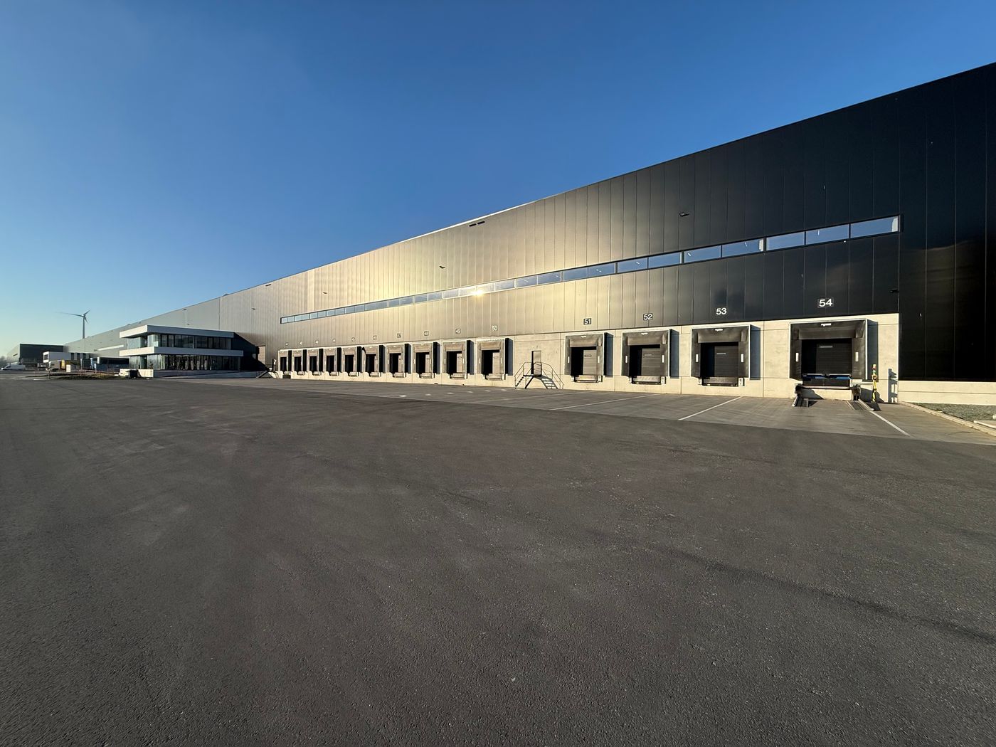 Logistieke magazijnruimte van 10.000m² tot 25.000m² nabij R4 - foto 1