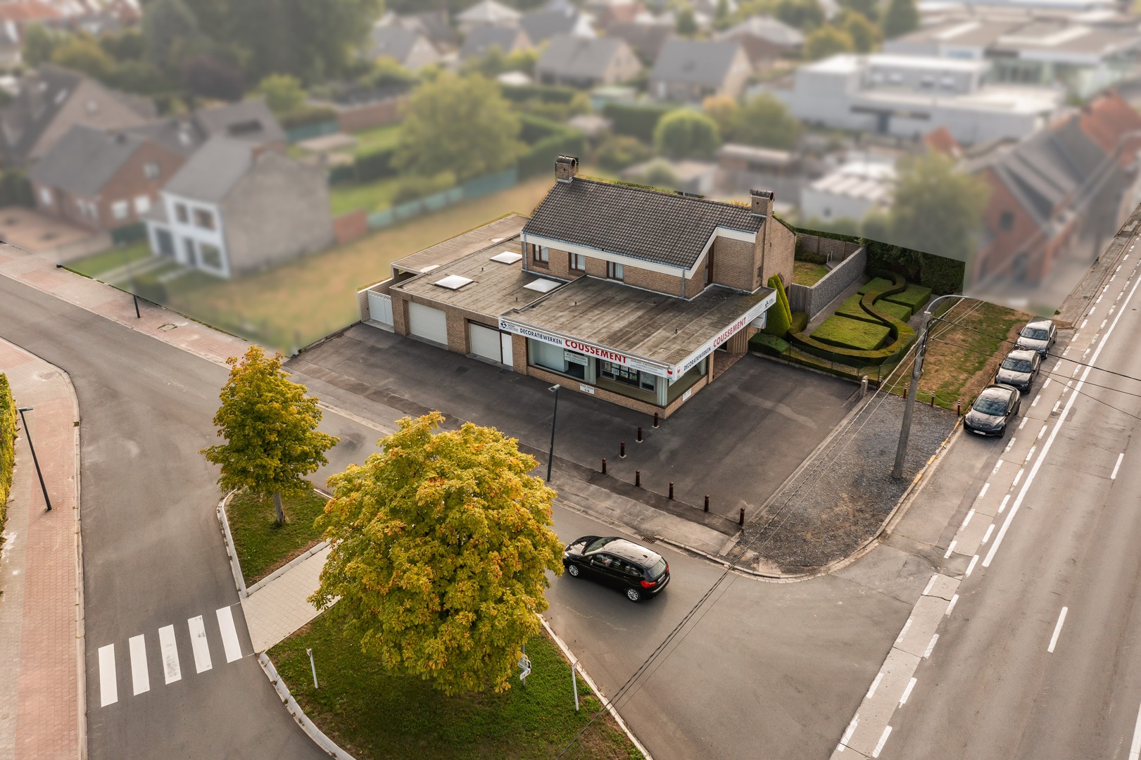 Ruime eigendom met 4 slaapkamers, polyvalente ruimte en dubbele garage nabij centrum Zwevegem - foto 4