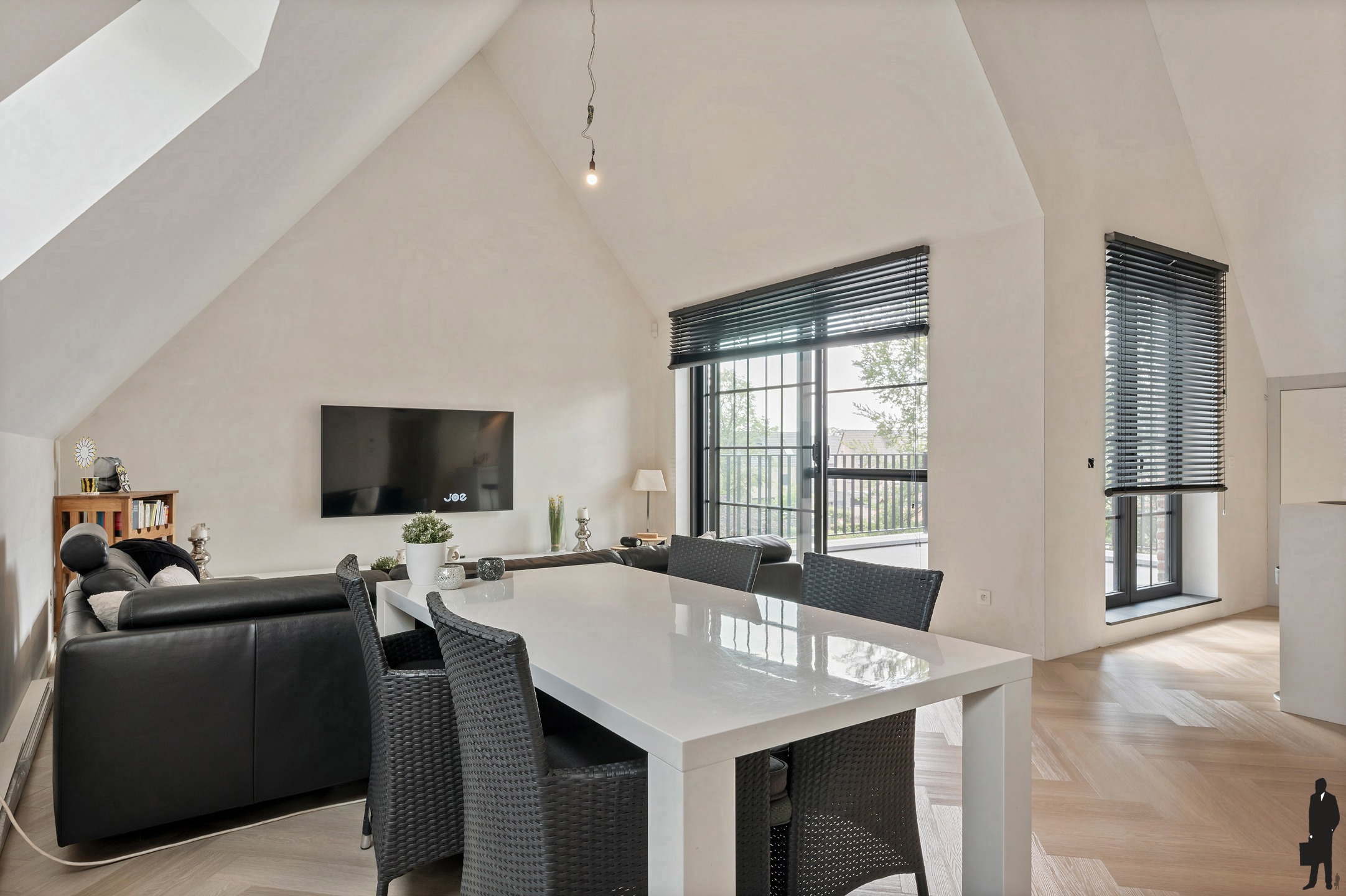 Dakappartement van ca. 157m² met 3 slpks en zuidwest terras - foto 2