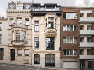 Idéalement située dans l’un des quartiers les plus recherchés de la capitale, cette Maison de Maître a fait l’objet d’une restauration complète,...