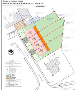 Uiterst centraal gelegen perceel bouwgrond bestaande uit 4 vergunde percelen (2 halfopen en 2 gesloten woningen).Het perceel is reeds opgesplitst en...