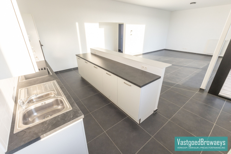 Apartment for rent in Ronse with 2 bedrooms - photo 3