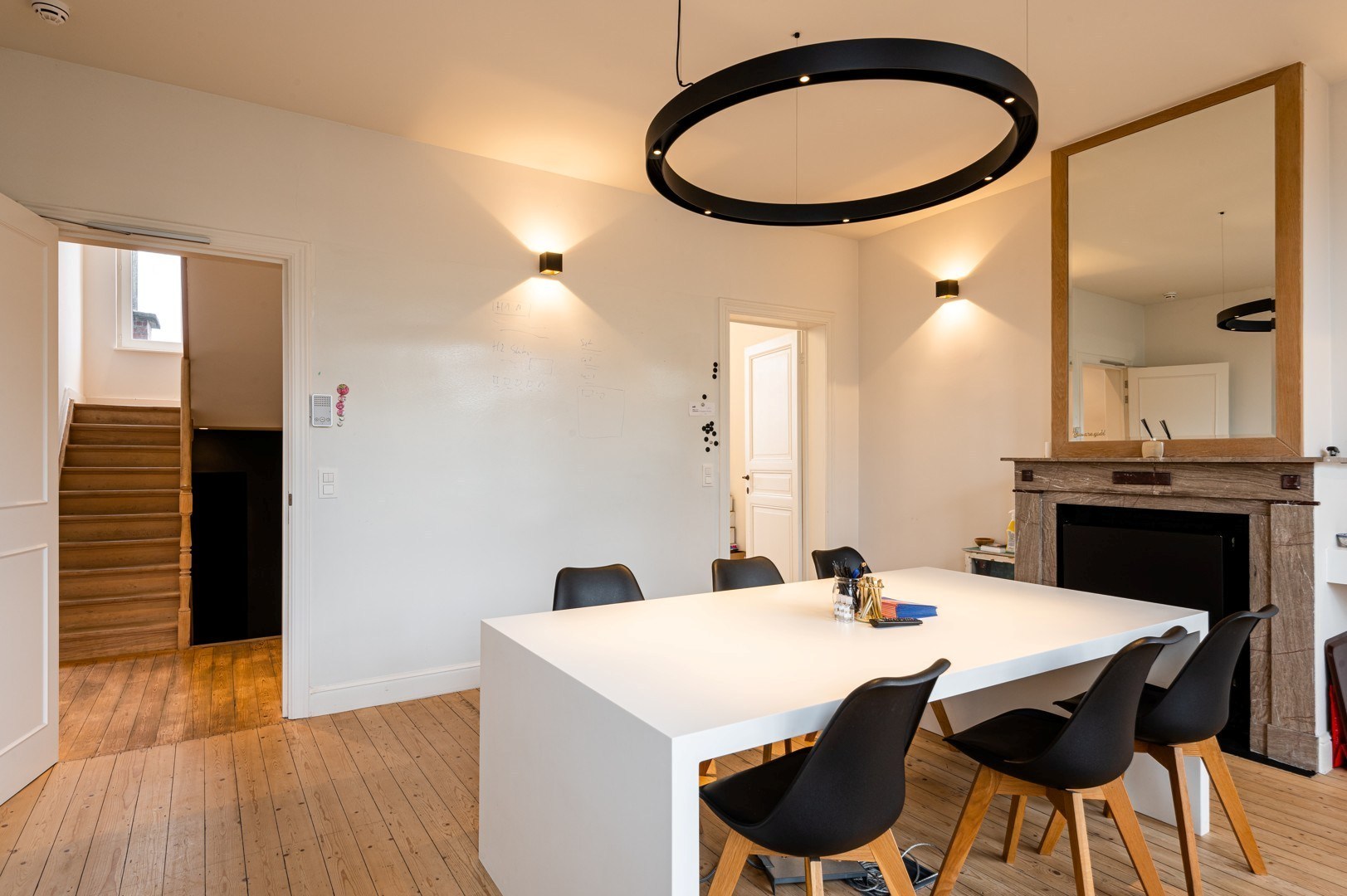 Karaktervolle, gemeubelde kantoorruimte in statig herenhuis te Gent - foto 5