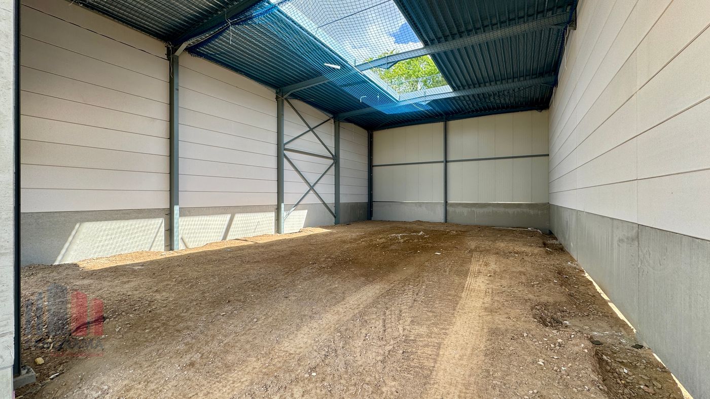 240 m² nieuwbouw KMO-unit langs Brusselbaan te koop - foto 1