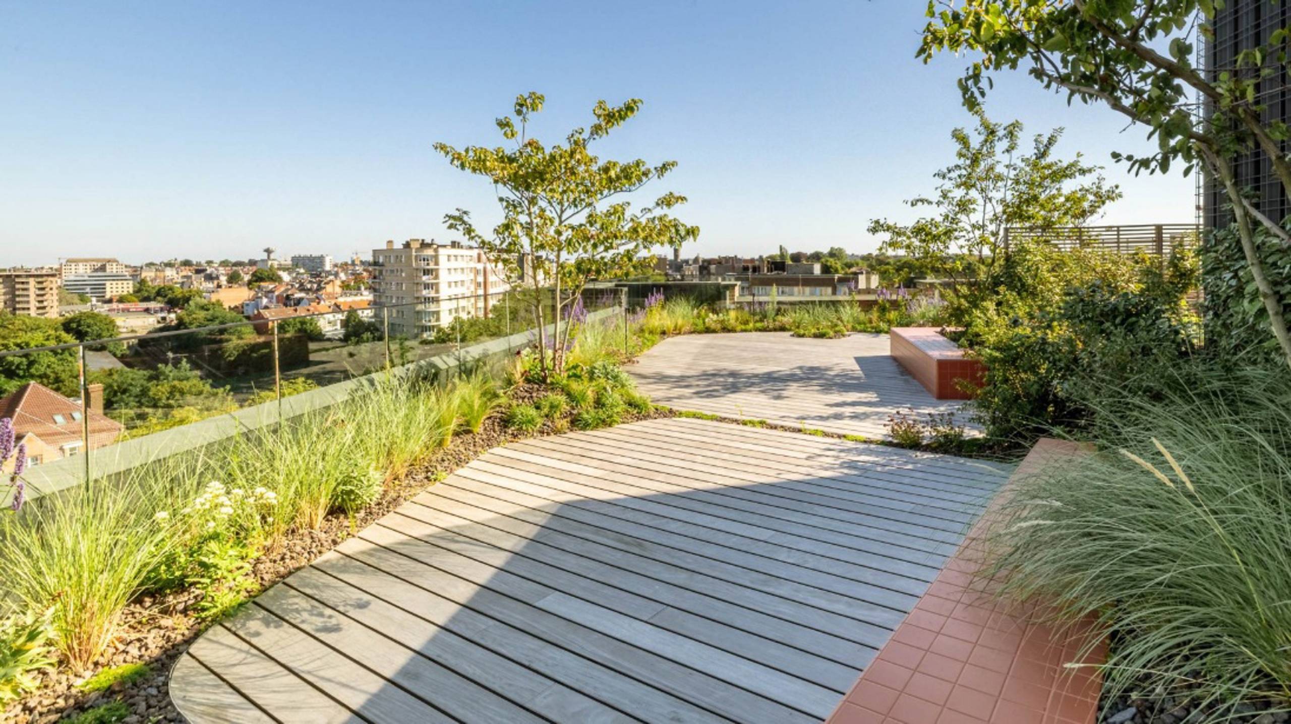 Commercial for rent in Etterbeek - photo 4