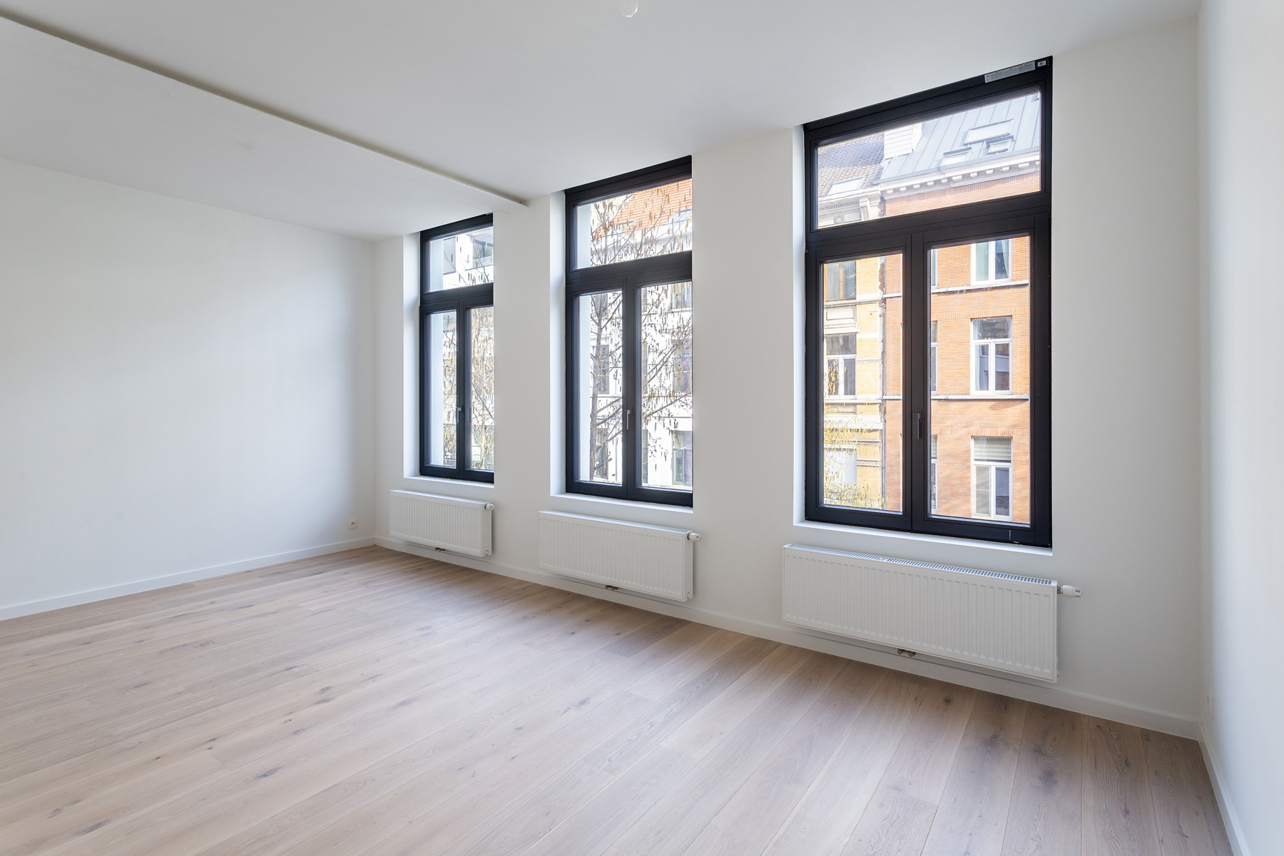 Maison à vendre à Anvers avec 6 chambres - photo 2