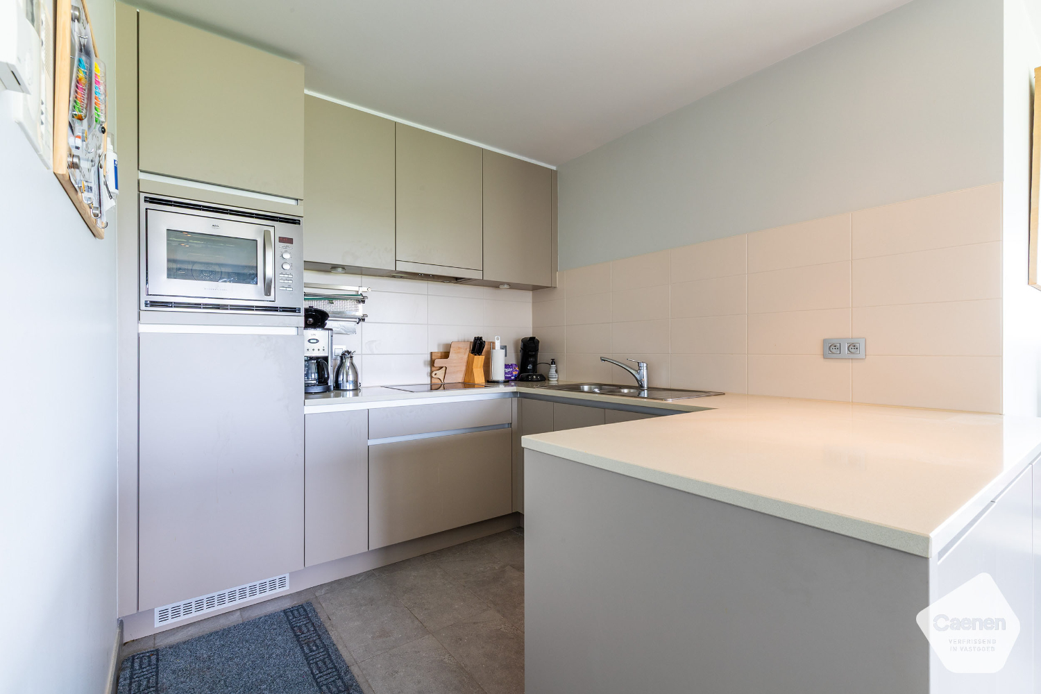 Ruim hoekappartement met 3 slaapkamers en fantastisch zicht op jachthaven - photo 5