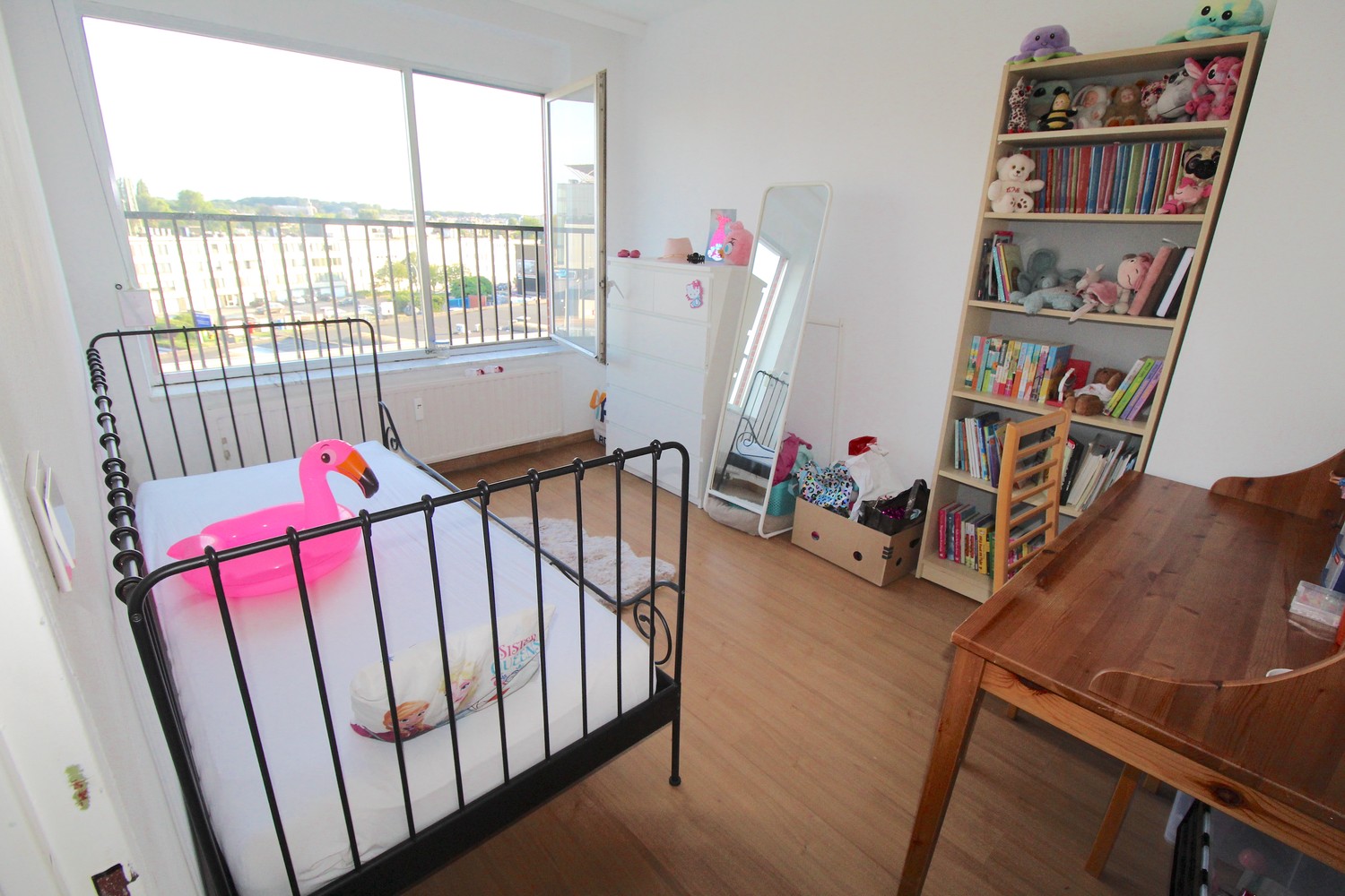 Dakappartement met 2 slaapkamers en 2 terrassen. - photo 4