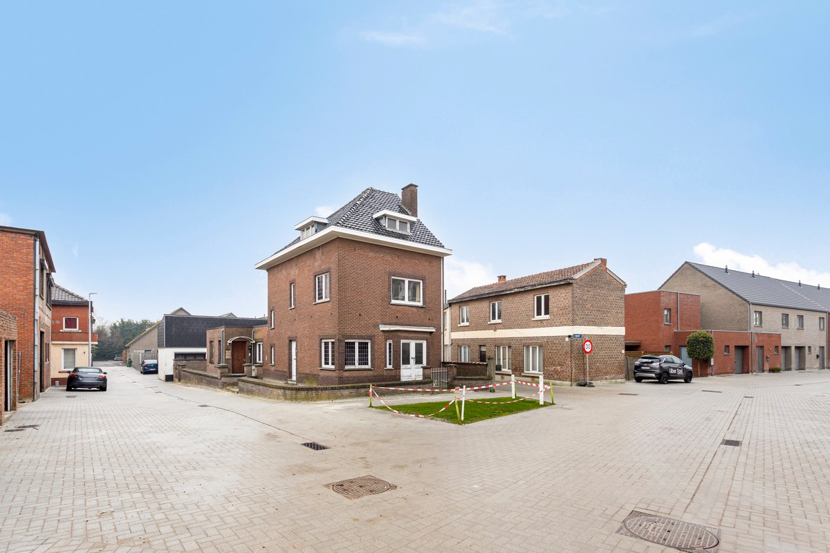 Grote woning in Tongeren centrum met ruimte voor burelen of praktijk - foto 2
