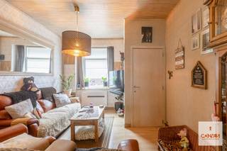 In de rustige Rijkeklarenstraat vind je deze charmante woning met een praktische indeling en een aangename tuin. Op het gelijkvloers beschik je...