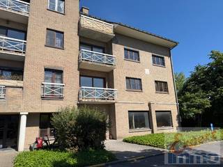 Dit appartement van bouwjaar 1991 zal U verrassend overtuigen na een bezoek met zijn vele ruimte, goede indeling en veel lichtinval. er werd...