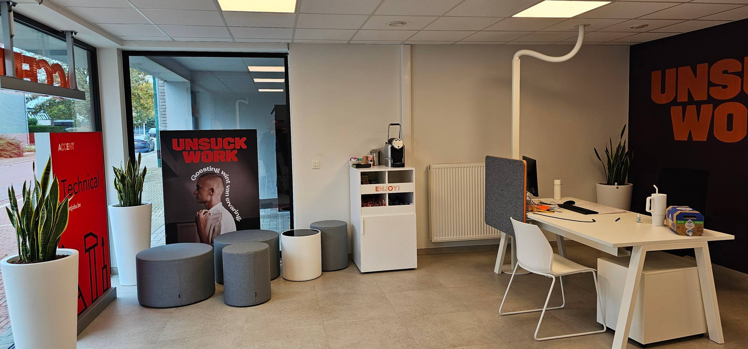 Nieuwbouw handelsruimte te huur in het centrum van Evergem - foto 3