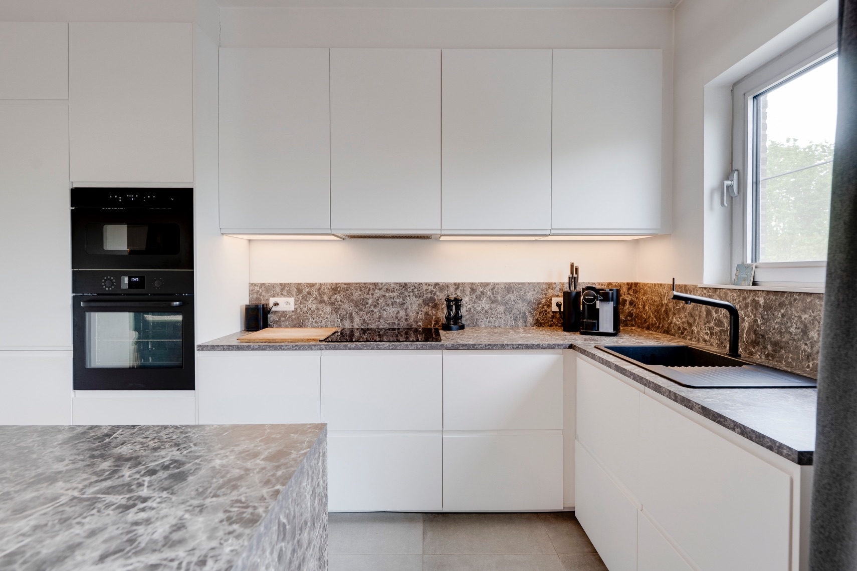 Appartement te koop in Wilrijk met 2 slaapkamers - foto 2