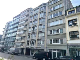 Ces trois emplacements sont situés dans le complexe fermé appelé « Résidence Athéna ».<br />Les emplacements sont vendus ensemble en 1 colis.<br />Les emplacements fermés sont accessibles via un portail automatique.