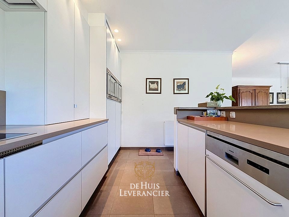 Kom levenslang genieten aan zee in deze instapklare gelijkvloerse villa op uitzonderlijke toplocatie in Oostduinkerke! - foto 4