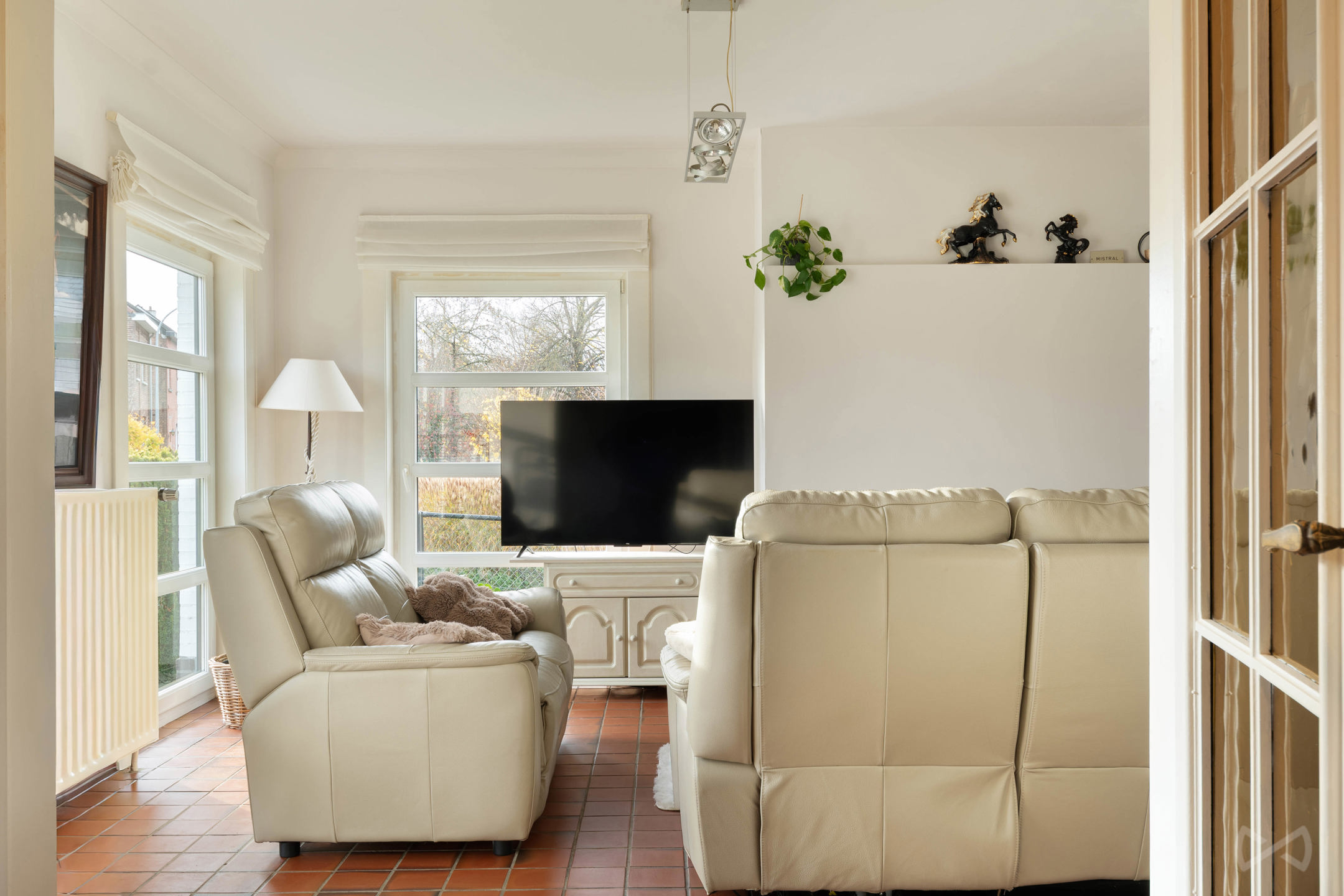 Eéngezinswoning met prachtig groenzicht. - foto 4