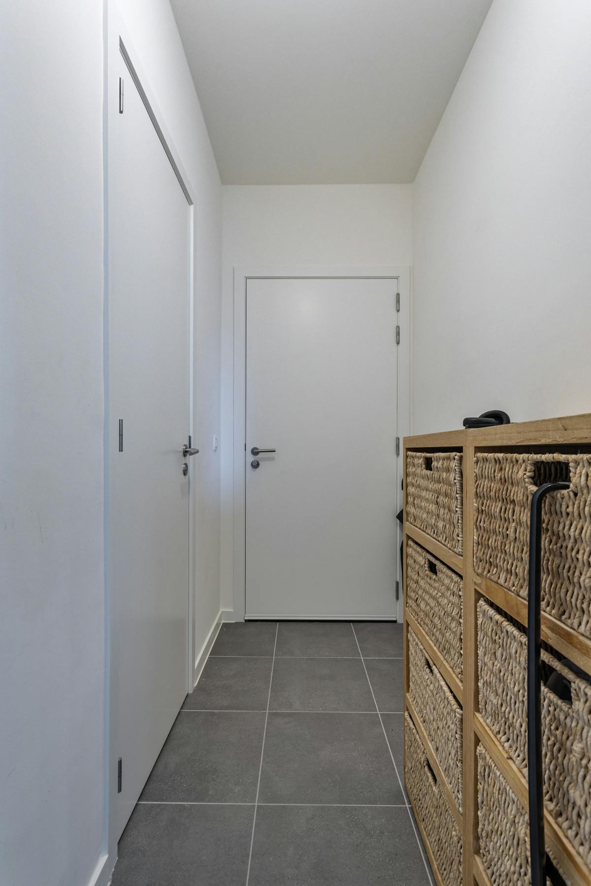 Newly built 2 bedroom apartment with water view - photo 5