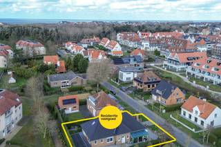 Deze instapklare bungalow bevindt zich op een rustige ligging nabij het bos én het centrum van De Haan. De woning, oorspronkelijk gebouwd in...