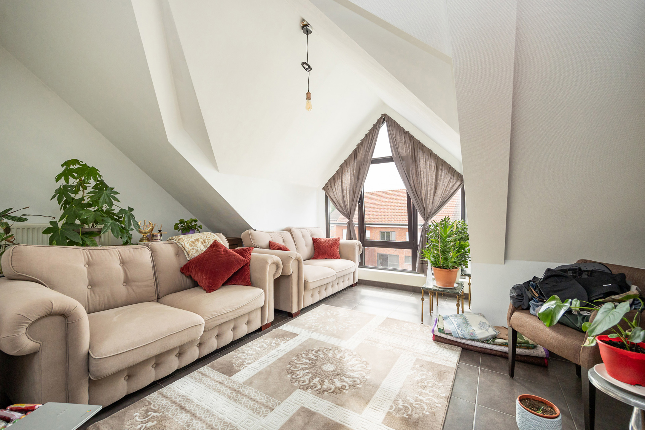 Appartement met twee slpks en kelderberging (Epc: label C) - foto 3