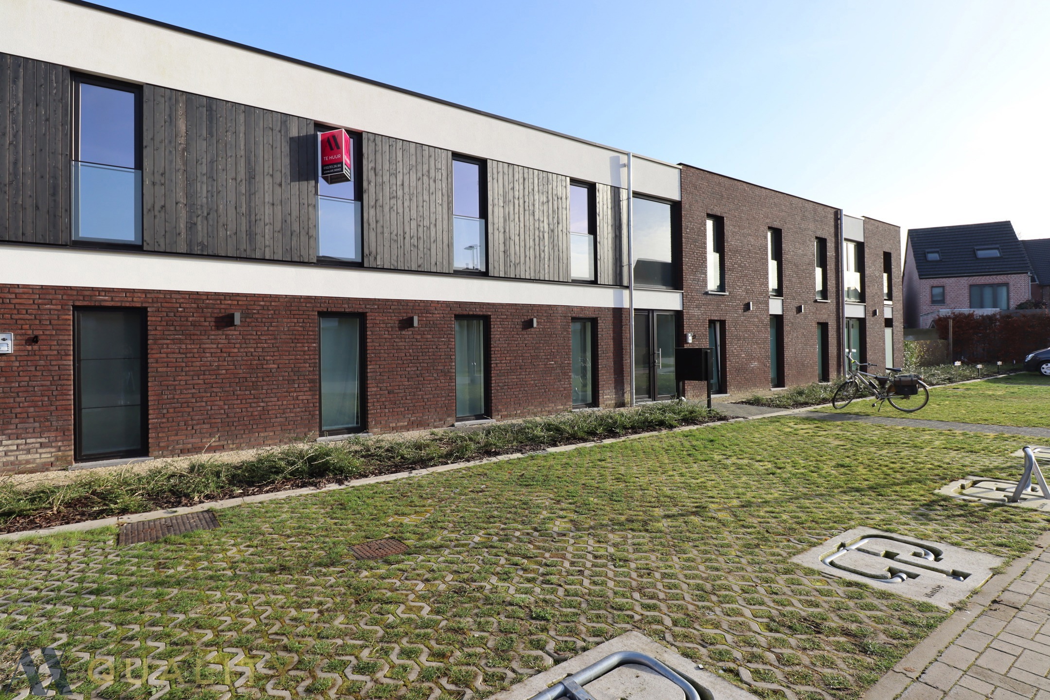 Recent 2 slpk.-appt. met terras en autostaanplaats. Vrij vnf 01/01 - foto 5