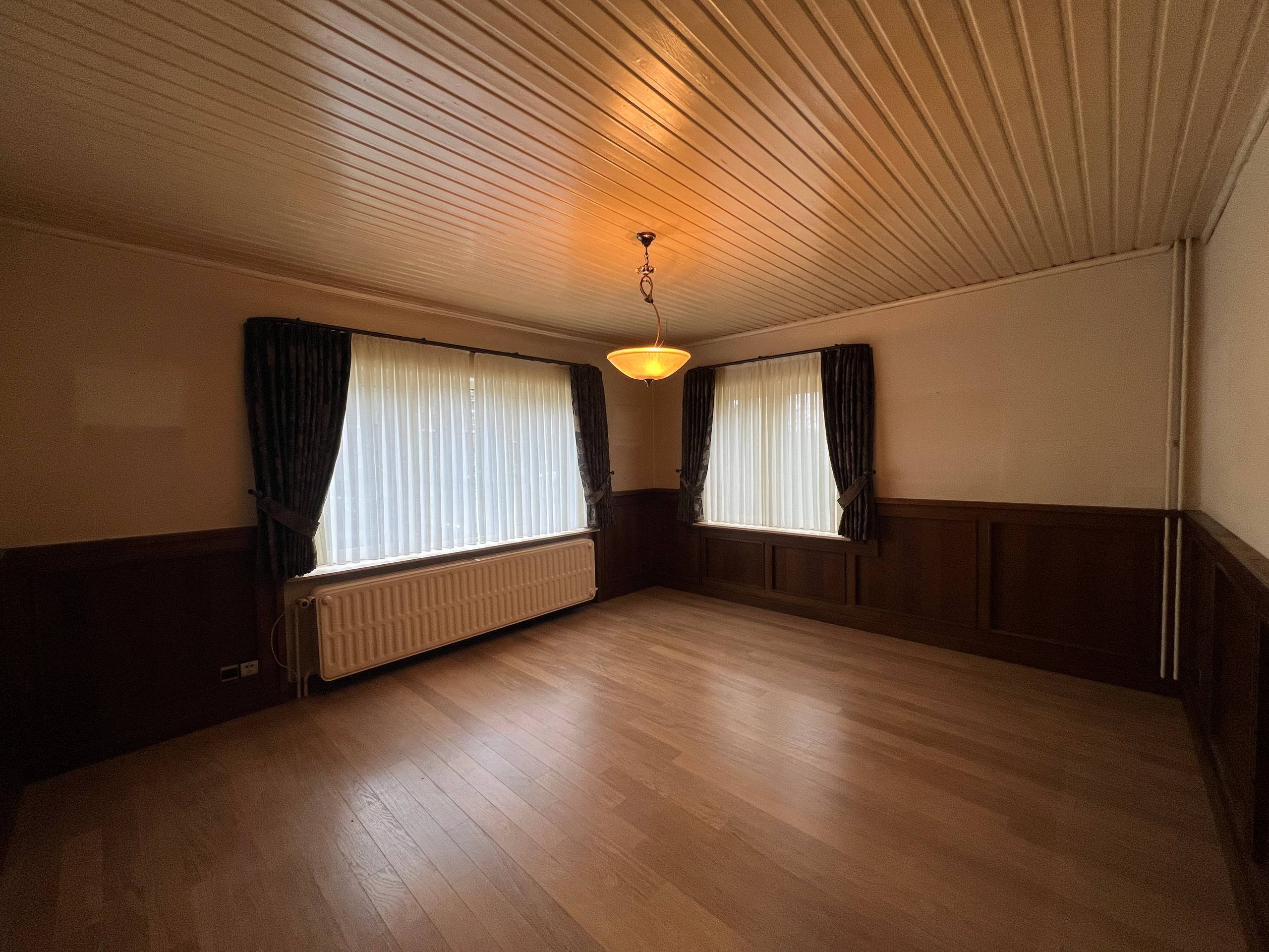 Prachtige woning met 3 slaapkamers op toplocatie - foto 4