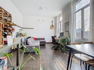 Gezellig appartement aan park Spoor NoordHet appartement is gelegen op de 1ste verdieping van een klein gebouw aan het park Spoor Noord.Deze woonst...