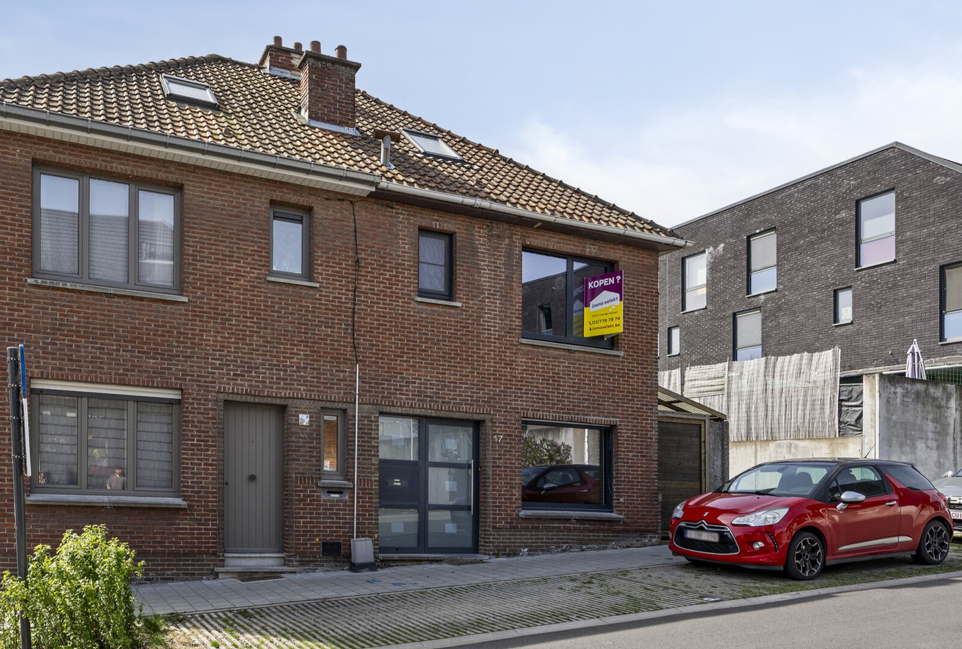 Ruime gezinswoning met zuidgerichte tuin  te Kruibeke - photo 2