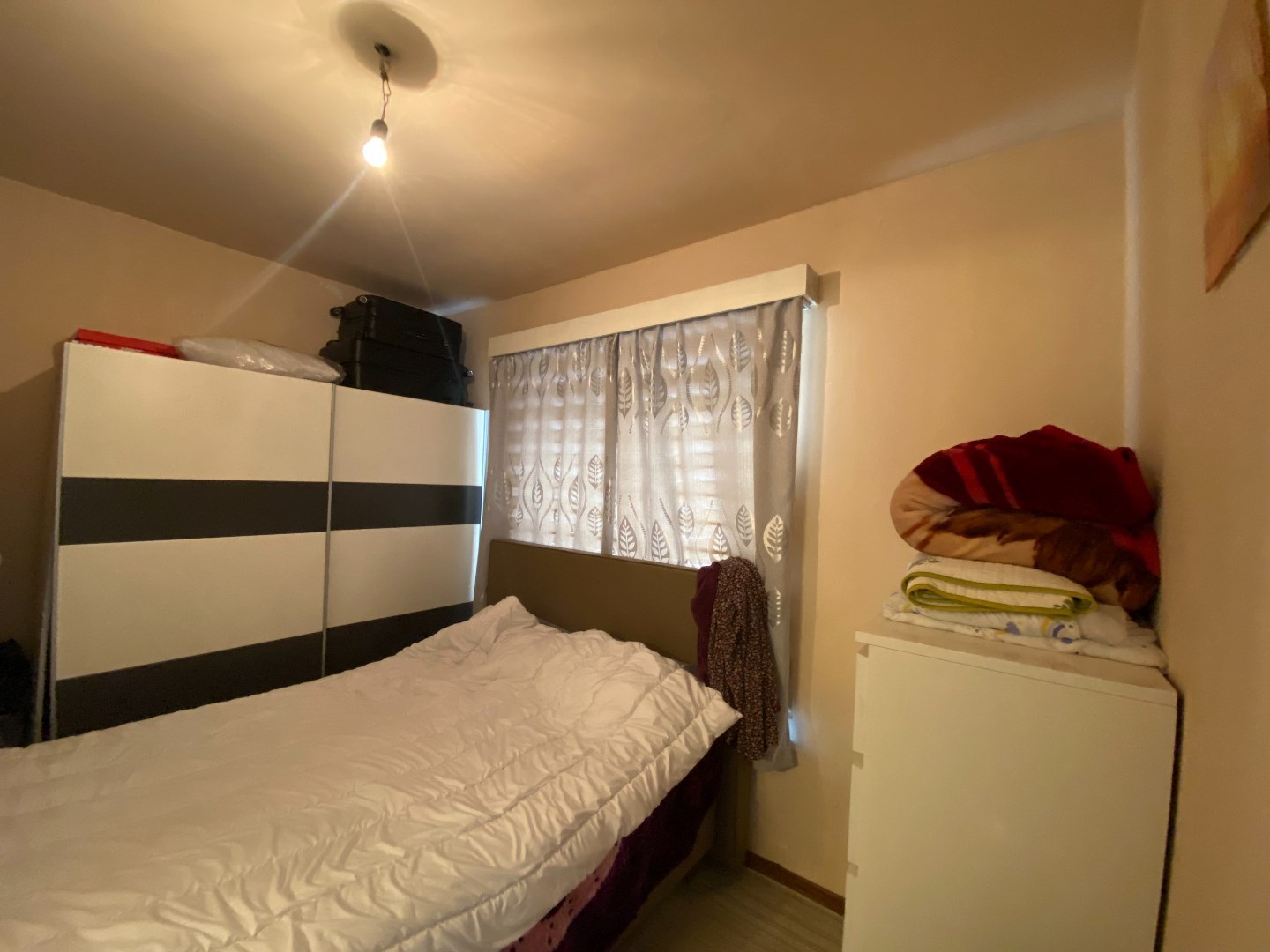 Zeer centraal gelegen appartement met 1 slpk in hartje Waregem! - foto 3