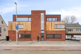 TE KOOP: Laatste penthouse (nieuwbouw) in De Pepijn (Ham)!Welkom in De Pepijn, een kleinschalig en stijlvol nieuwbouwproject in de Gerhoevenstraat te...