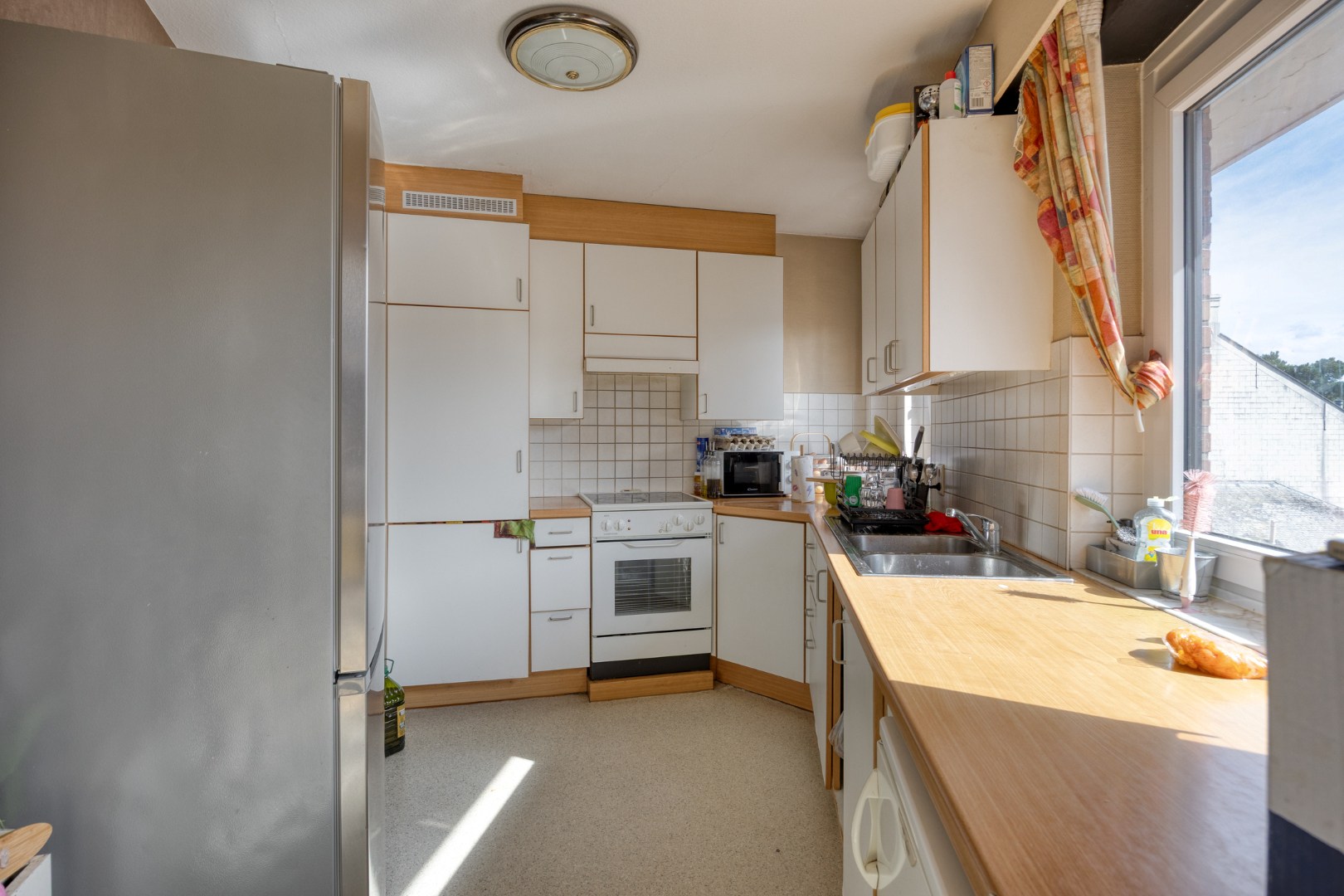 Verzorgd appartement met 2 slpks, gelegen in het centrum van Mol ! - foto 4