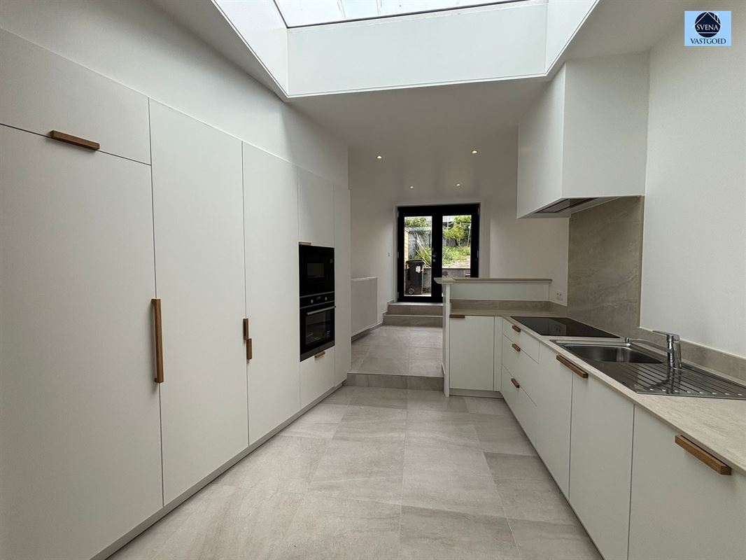 HOUSE - photo 2
