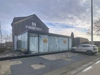 Local commercial de 295 m² dans un emplacement privilégié à Diest – possibilités infiniesLe loyer peut être négocié au moment du démarrage. Cela...