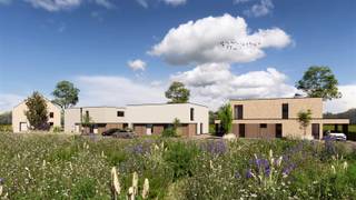 <p><span>Groenkloosterstraat 57A - Woning 3</span></p><p><span> </span></p><p><span>Deze woning in moderne stijl wordt gebouwd op een perceel van 5 are 08 en heeft een bewoonbare oppervlakte van 164 m².</span></p><p><span> </span></p><p><span>Op het gelijkvloers bevinden zich de inkomhal, gastentoilet en open keuken met leefruimte die uitgeven op het zonnig terras met tuin.</span></p><p><span>De eerste verdieping beschikt over een 2e toilet, berging, 3 slaapkamers en een badkamer.</span></p><p><span> </span></p><p><span>Wij voorzien de volledige woning van vloerverwarming met warmtepomp. Ventilatie D-systeem. E-peil E30.</span></p><p><span> </span></p><p><span>Aankoopmogelijkheden:</span></p><p><span>- SLEUTEL OP DE DEUR: De afwerking van de vloeren, keuken, badkamer en binnendeuren kan volledig naar eigen smaak gekozen worden volgens ons lastenboek.</span></p><p><span>- CASCO +: De woning zal afgewerkt worden tot aan de pleisterwerken en de chape, exclusief afwerking van vloeren en trapbekleding, keuken en toestellen, sanitaire toestellen, binnendeuren. </span></p><p><span> </span></p><p><span>(**) terras- en tuinafwerking zijn niet inbegrepen.</span></p>