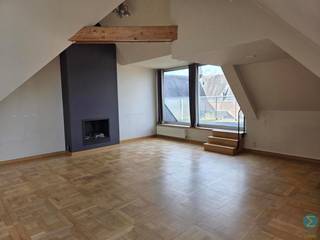 Luxe penthouse met zicht op kathedraal, 2 terrassen en autostaanplaats in hartje Turnhout.Welkom in dit unieke penthouse, gelegen in het gebouw dat...