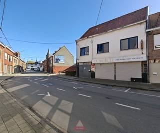 Info & Visit: 0494 69 36 09 - Voor de beschrijving en de wettelijke informatieplicht (art.5.2.6 VCRO en Watertoets, EPC, EPC-nummer,…) verwijzen...