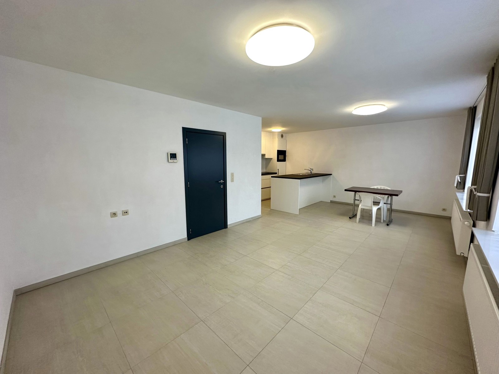 Gelijkvloers appartement met 2 slaapkamers, terras en tuin - foto 3