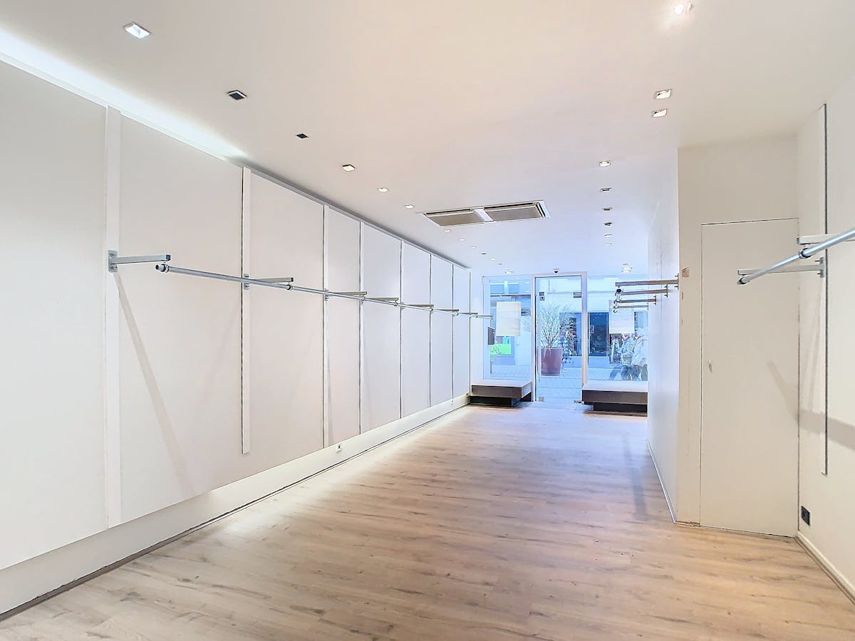 Handelspand op commerciële ligging in Brugge - foto 5