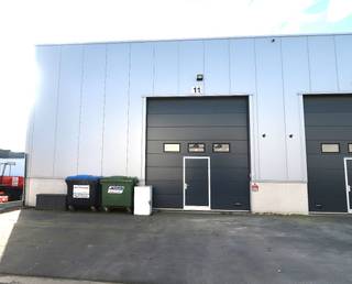 Commercial à louer à Oudenburg