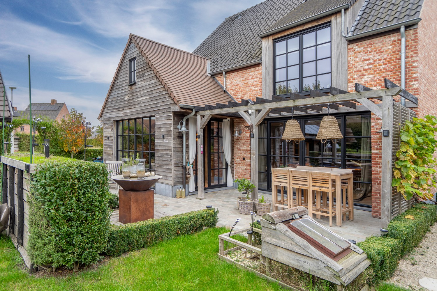 PRACHTVILLA MET ZICHT OP GROEN - foto 2