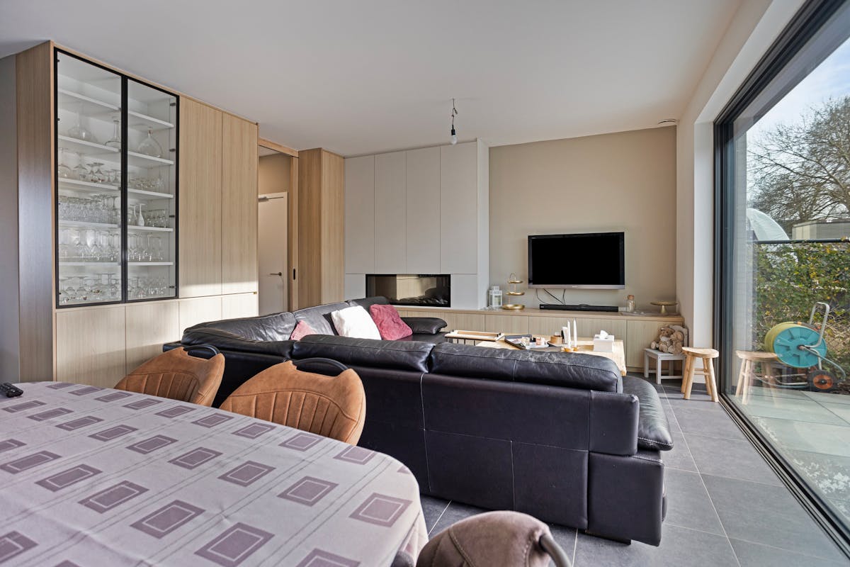 Ruime en kwalitatieve woning te koop in Brecht! - foto 3