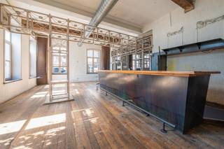 Commercial à vendre à Tamise