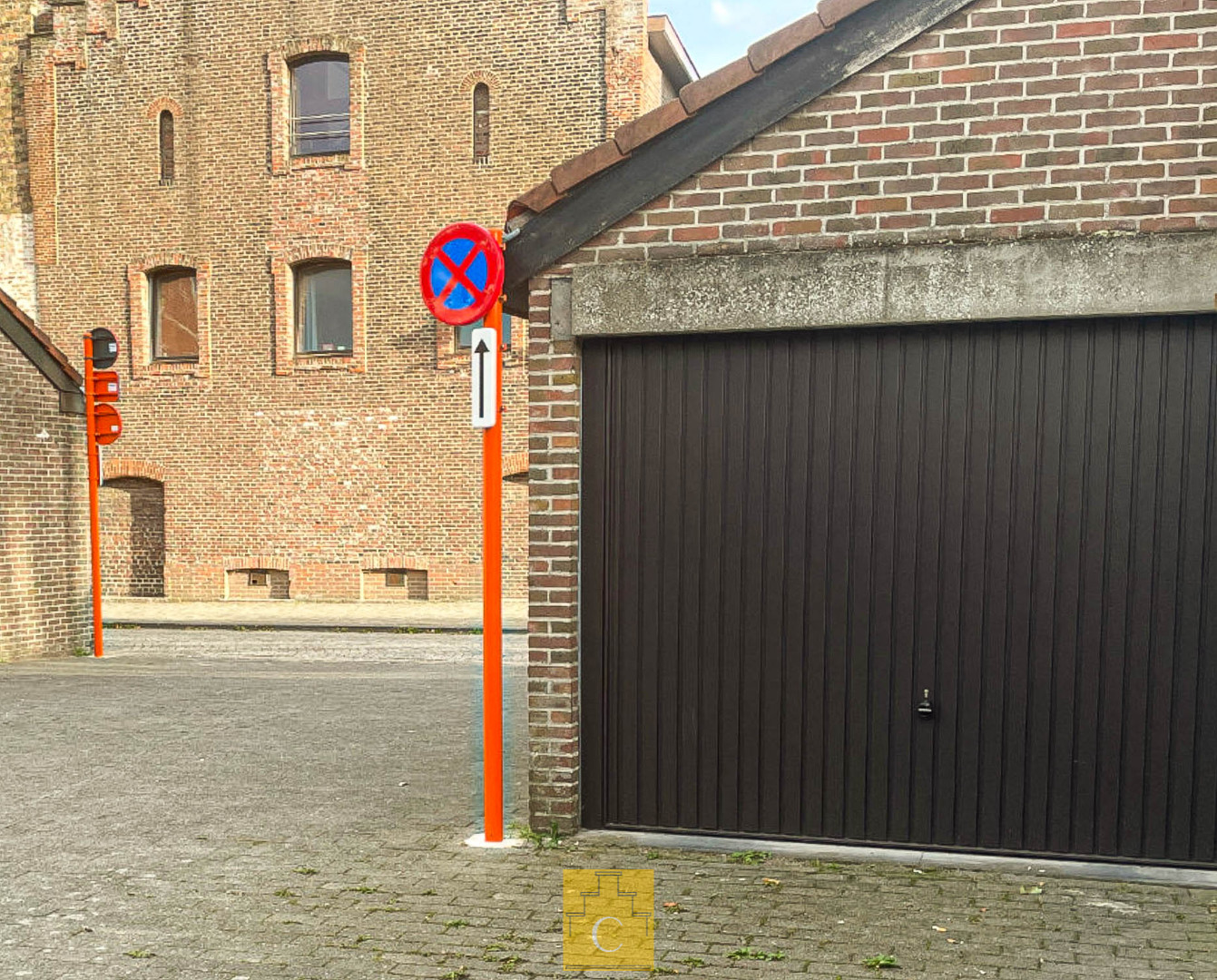 Ruime garagebox in de Groenestraat - photo 1