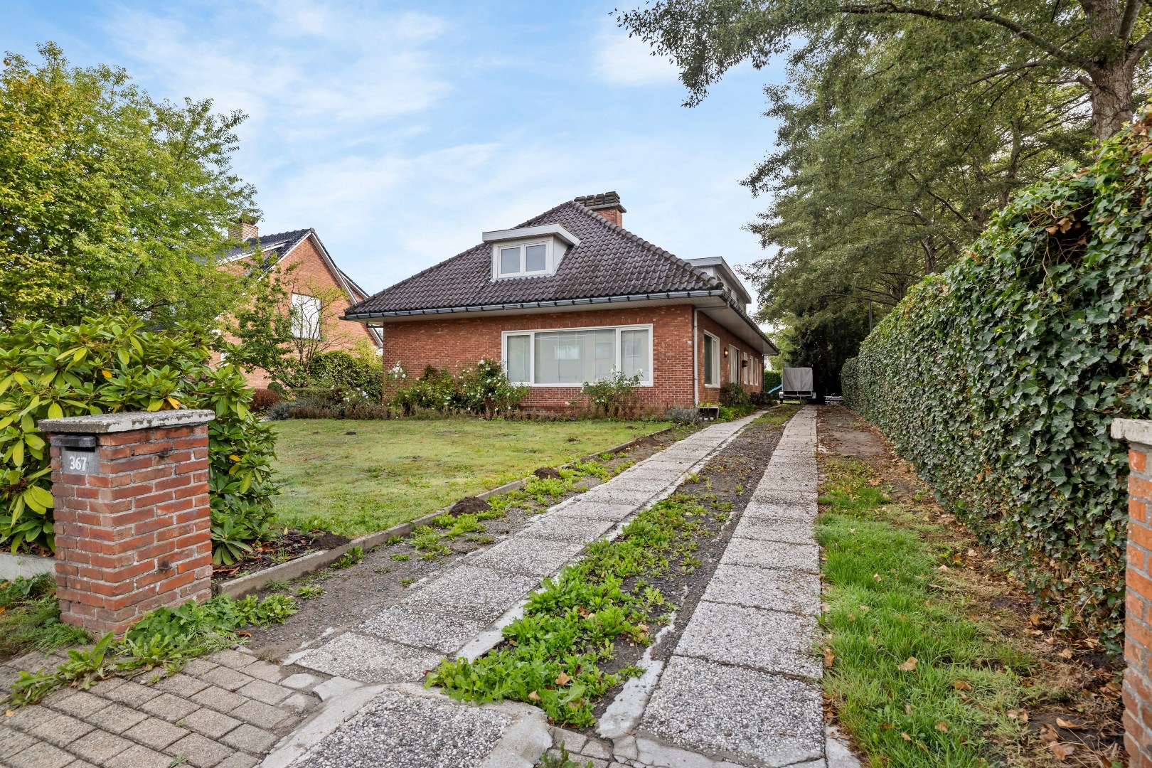 Bungalow met 4 slaapkamers op een centrale ligging - foto 1